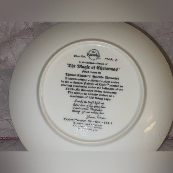 Thomas Kinkade xmas Plate 8” Knowles Numbered Magic Of Christmas 1st Issue - Picture 4 of 6